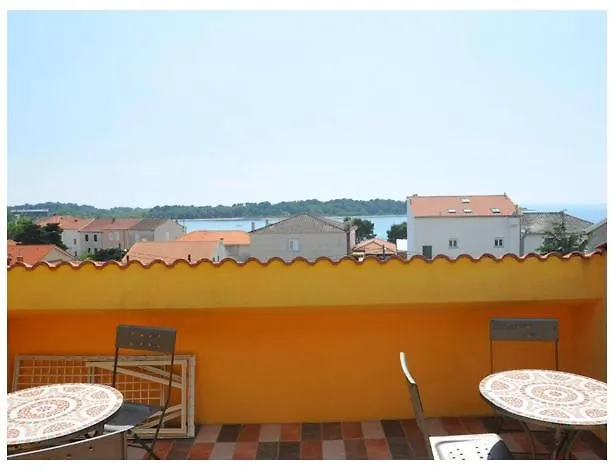 Centart Apartments