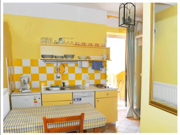 Centart Apartment *